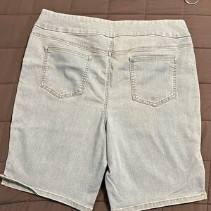 Chicos pull on stretch soft shorts denim